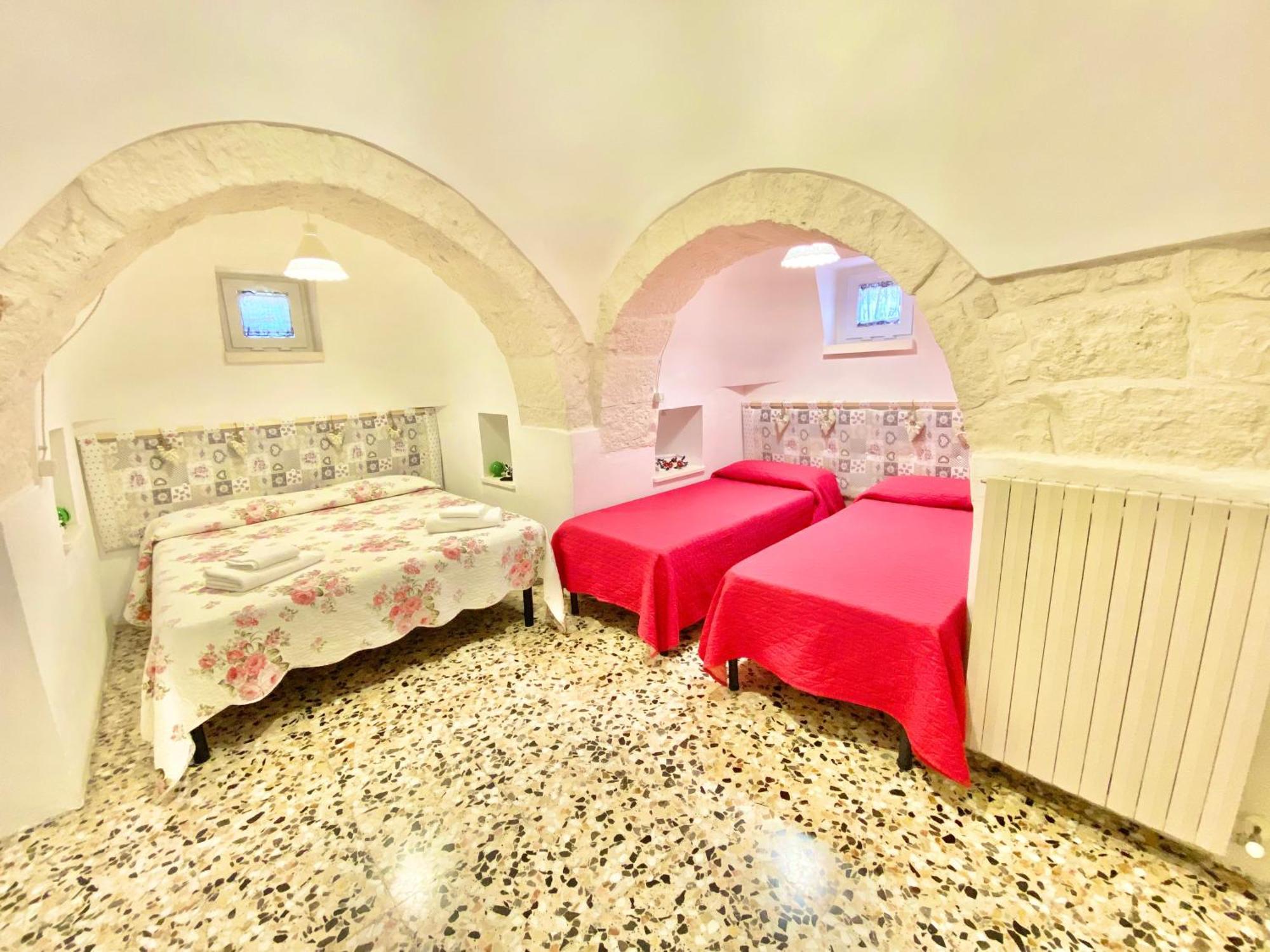 Trulli Fenice Martina Franca Zimmer foto